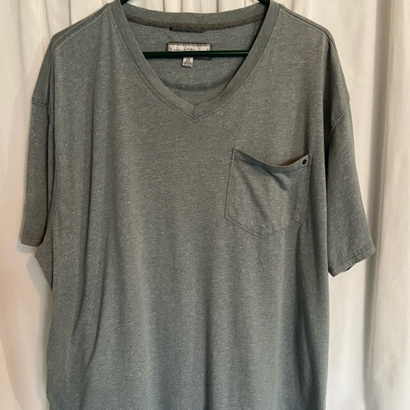 *Pd&c size-2X mens lightweight short sleeve right pocket everyday blue tee-Shirt - Picture 3 of 5